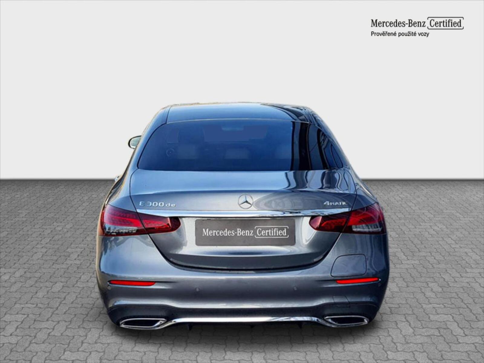 Mercedes-Benz Třídy E 4