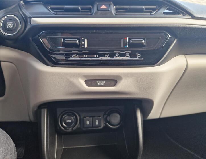 Suzuki Swift 16