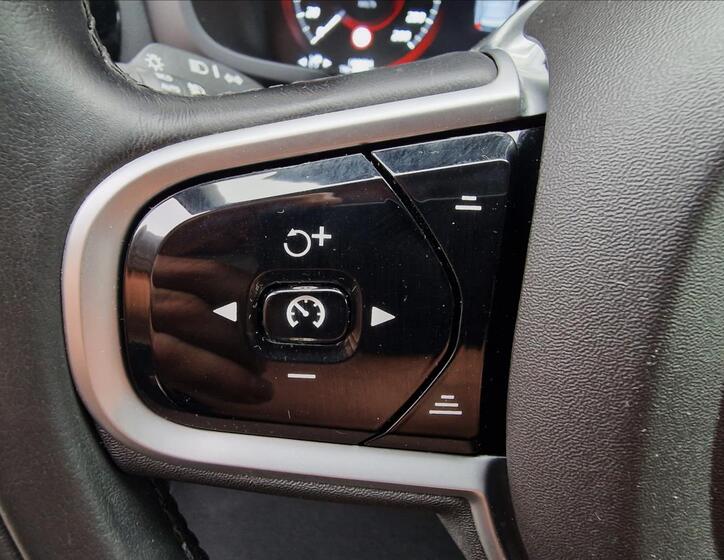 Volvo V60 24
