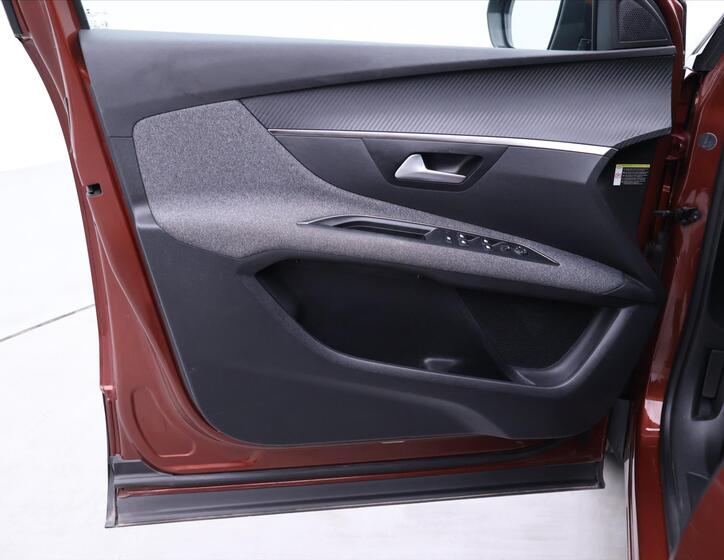 Peugeot 3008 11