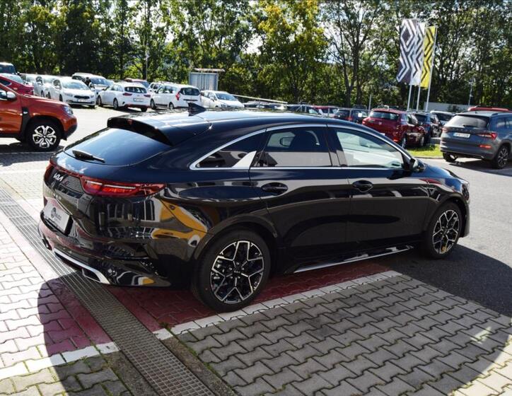 KIA ProCeed 3