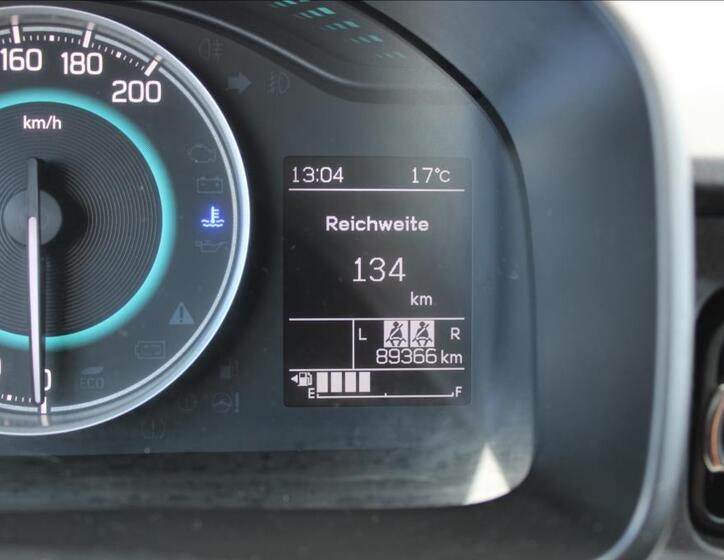 Suzuki Ignis 16