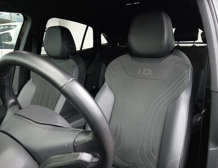 Volkswagen ID.5 10
