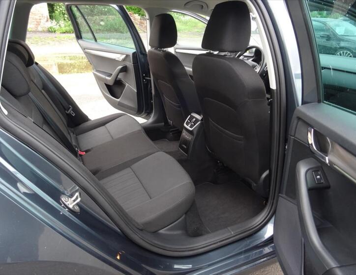 Škoda Octavia 13
