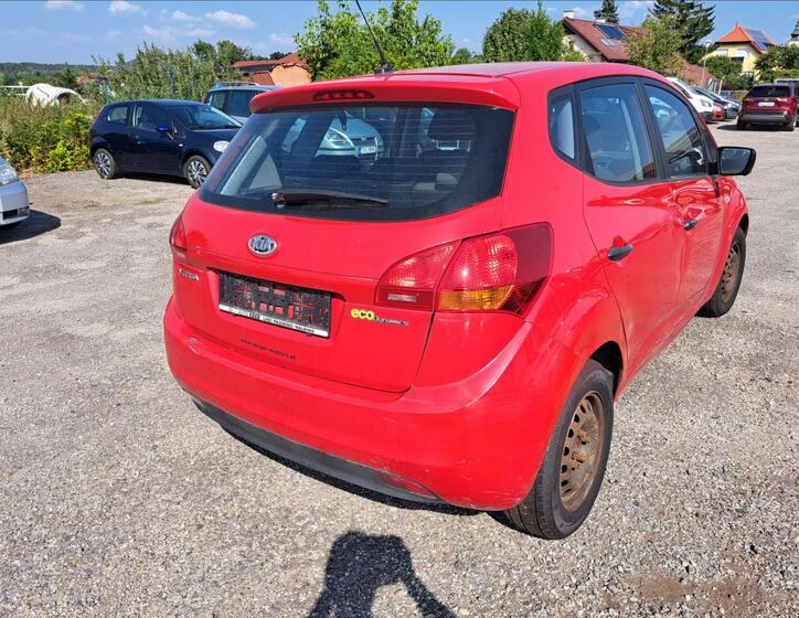 KIA Venga 8