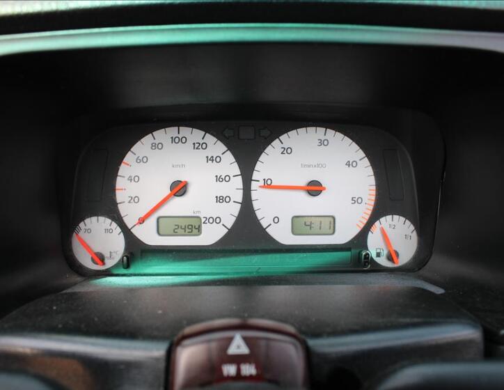 Volkswagen Golf 23