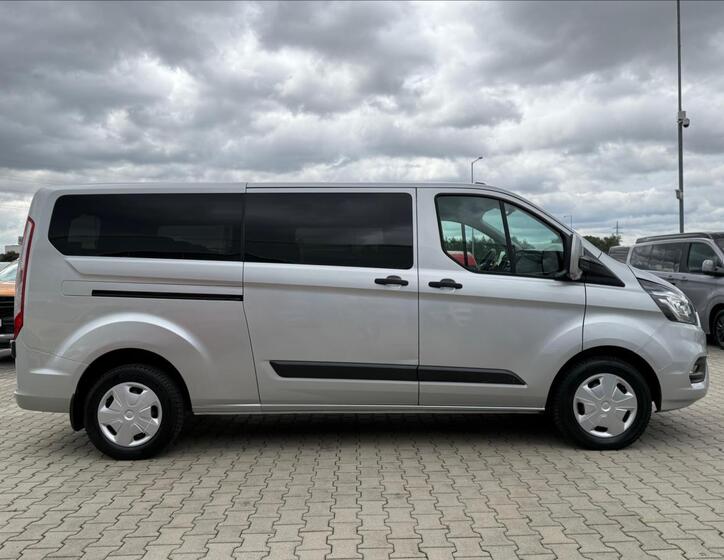 Ford Transit Custom 6
