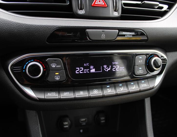 Hyundai i30 22