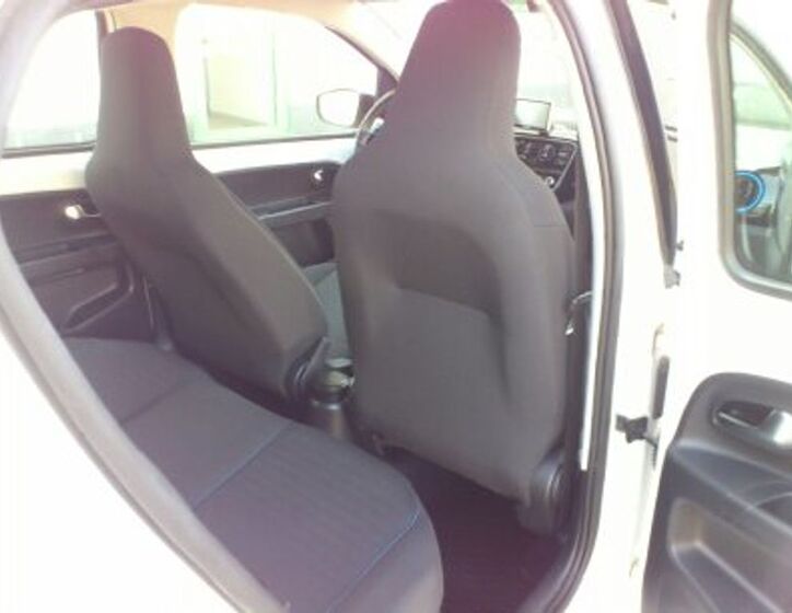 Volkswagen up! 22