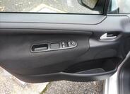 Peugeot 207 10