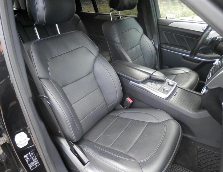 Mercedes-Benz GL 15