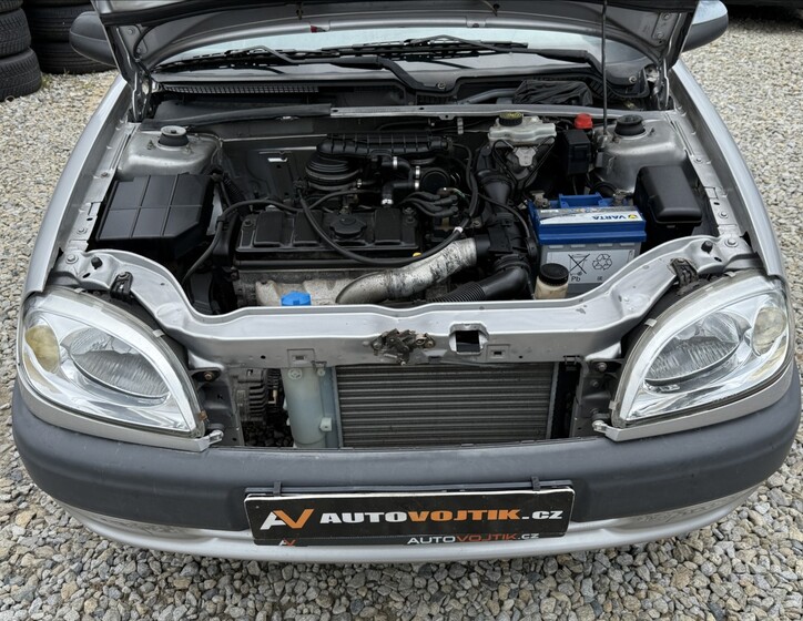 Citroën Saxo 15