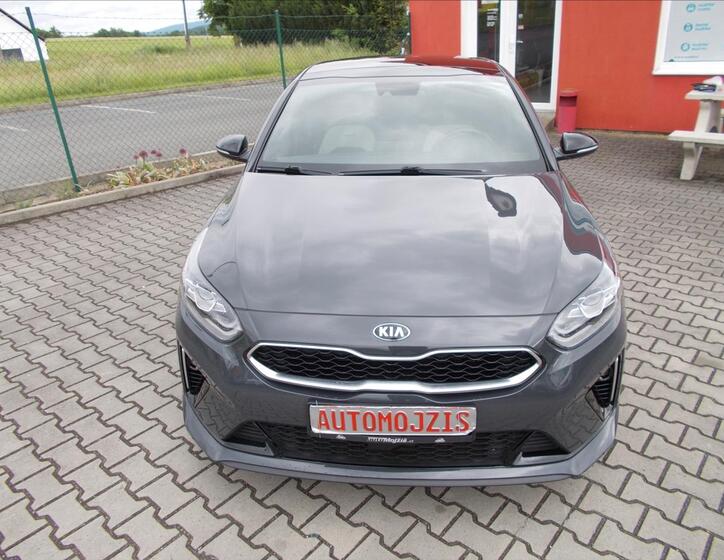 KIA ProCeed 3