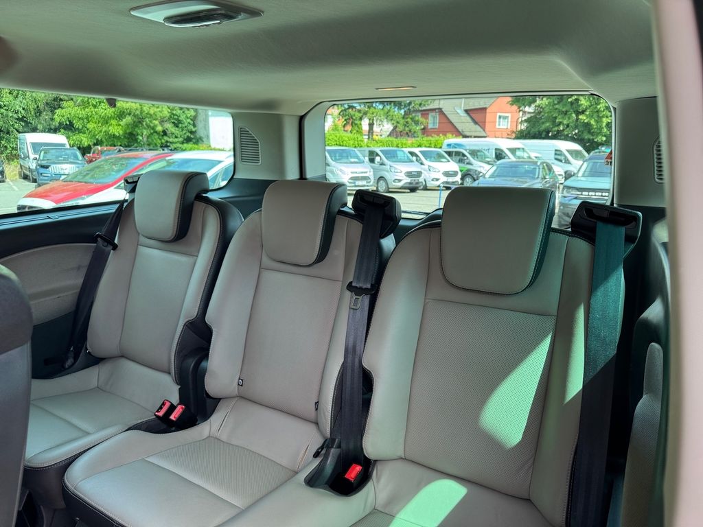 Ford Tourneo Custom