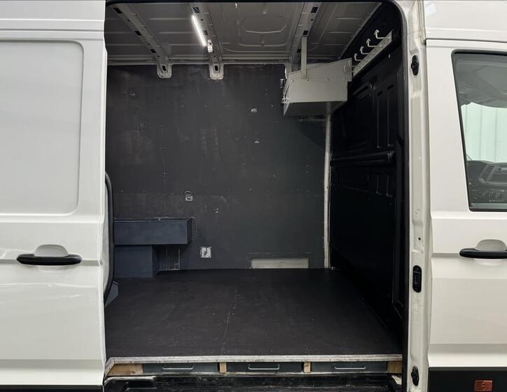 Volkswagen Crafter 23