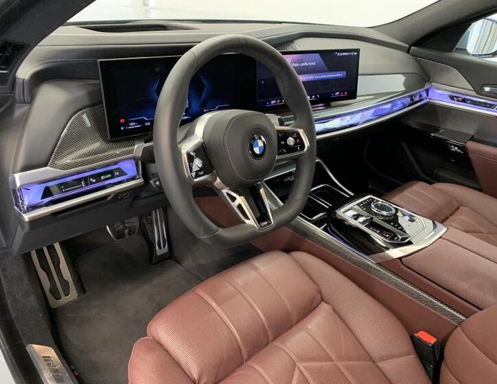 BMW Řada 7 9