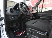 Mercedes-Benz Sprinter 10