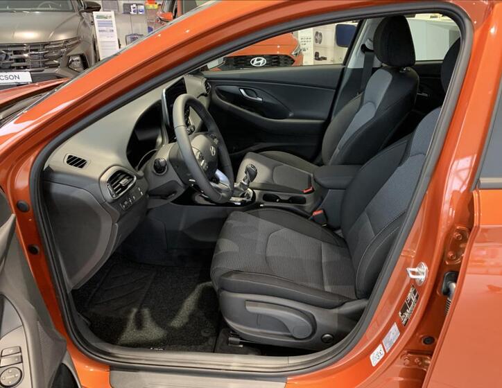 Hyundai i30 21