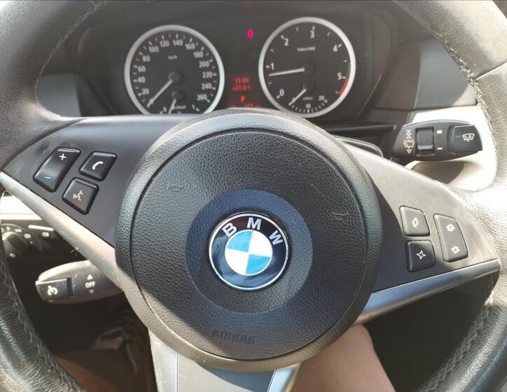 BMW Řada 5 13