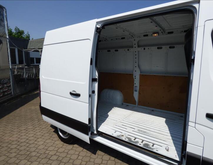 Opel Movano 34