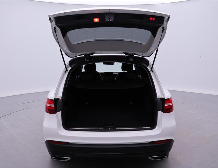 Mercedes-Benz GLC 9