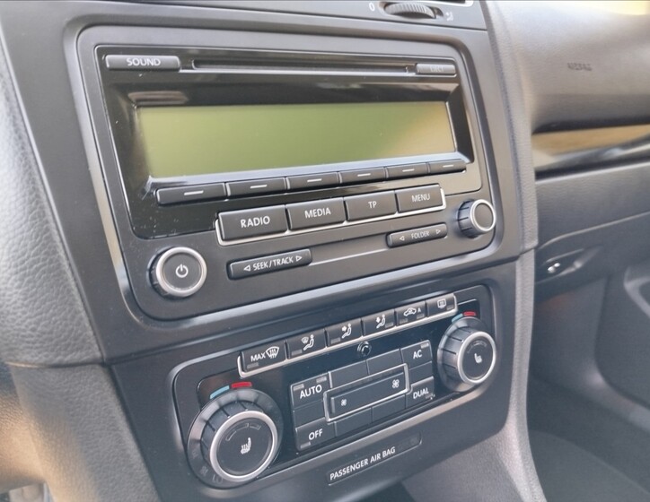 Volkswagen Golf 21
