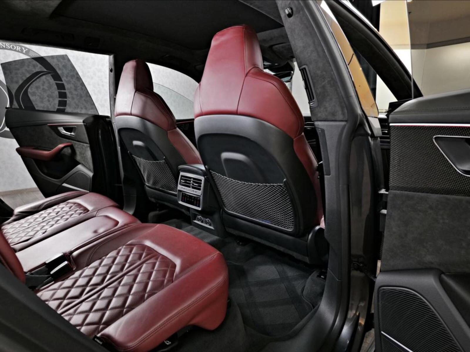 Audi SQ8 34