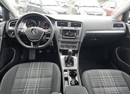 Volkswagen Golf 24