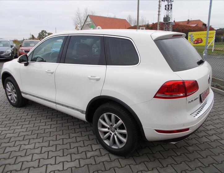 Volkswagen Touareg 12