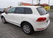 Volkswagen Touareg 12