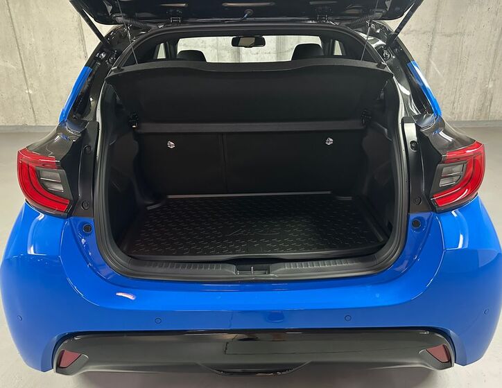 Toyota Yaris 11
