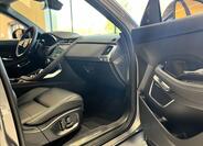 Jaguar E-Pace 23