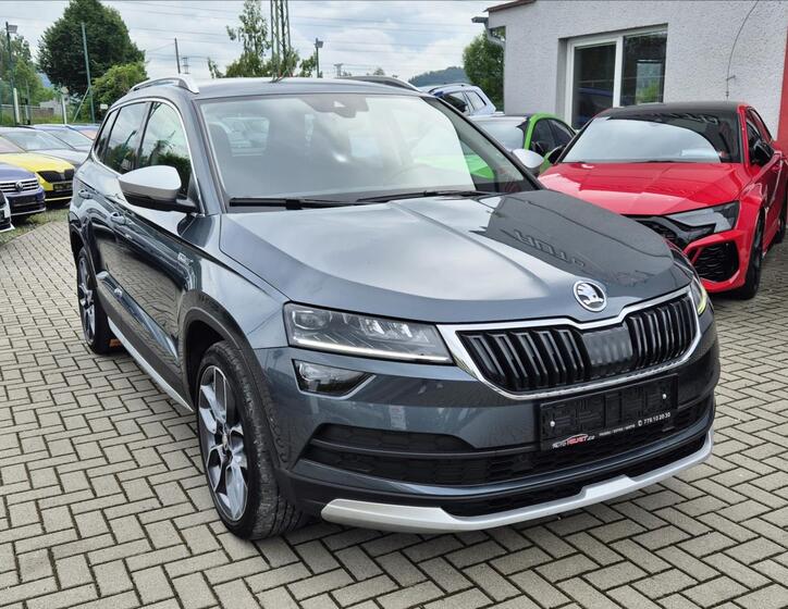 Škoda Karoq 4