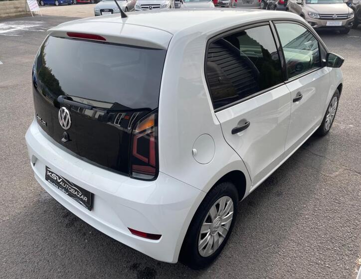 Volkswagen up! 7