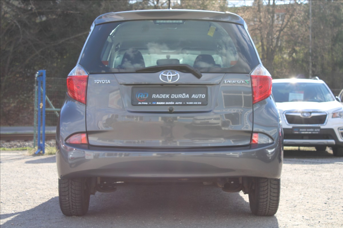 Toyota Verso