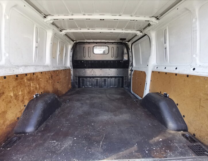 Ford Transit 14
