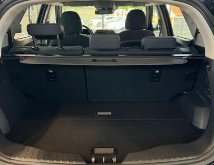 SsangYong Tivoli 11