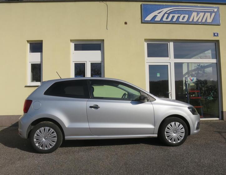 Volkswagen Polo 2