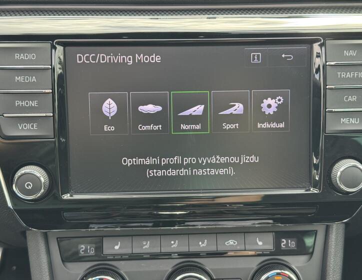 Škoda Superb 21