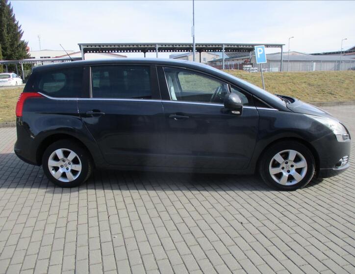 Peugeot 5008 5