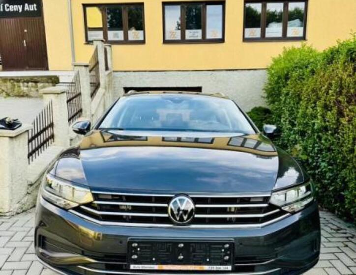 Volkswagen Passat 2