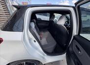Toyota Yaris 12