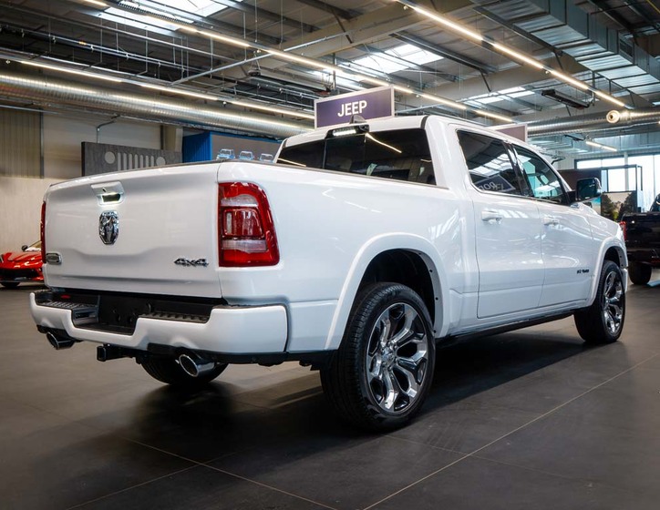 Dodge RAM 7
