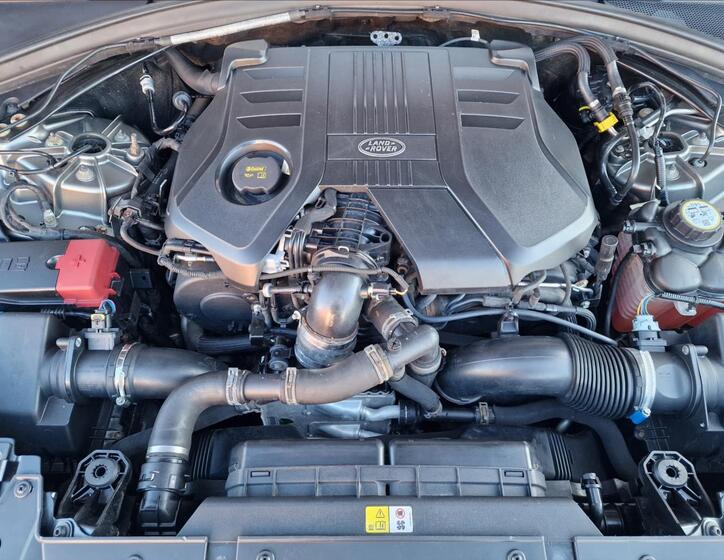 Land Rover Range Rover Velar 45