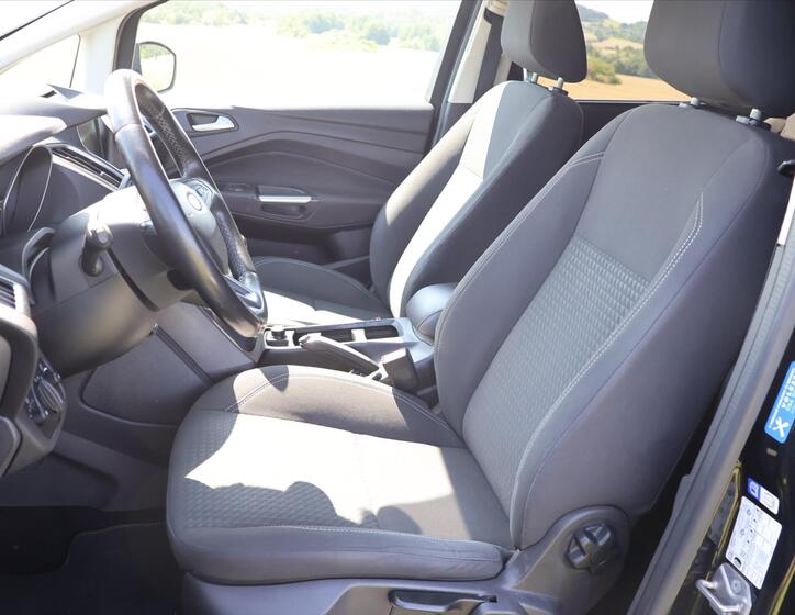 Ford Grand C-MAX 12