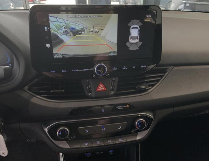 Hyundai i30 32
