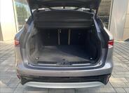 Jaguar F-Pace 10