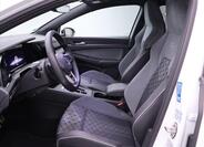Volkswagen Golf 12