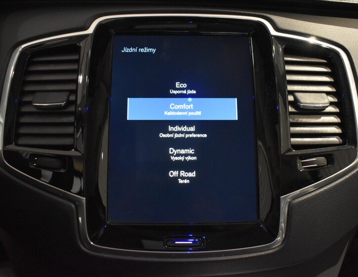 Volvo XC90 22