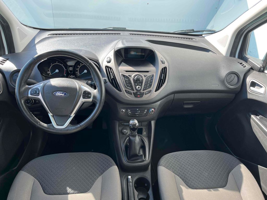 Ford Tourneo Courier